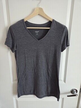 Old Navy Active Gray V-Neck Go-Dry Tee, Size Medium Tall